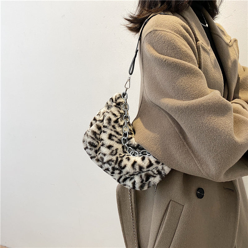 Leopard Pattern Plush Bag Personality Diagonal Women Bag Chain Bag Shoulder Bag