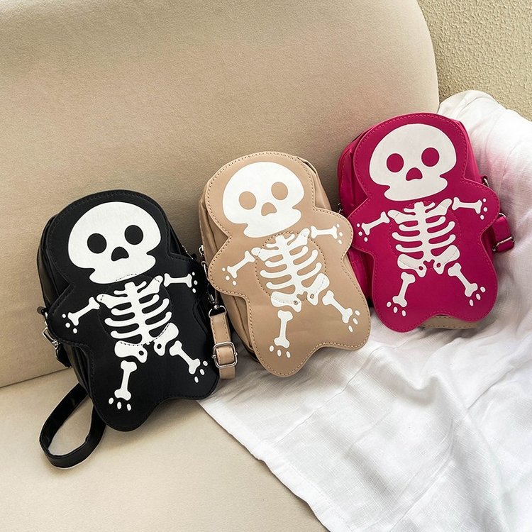 The 3D Gothic Skull Statement Bag: Y2K Streetwear Crossbody Purse