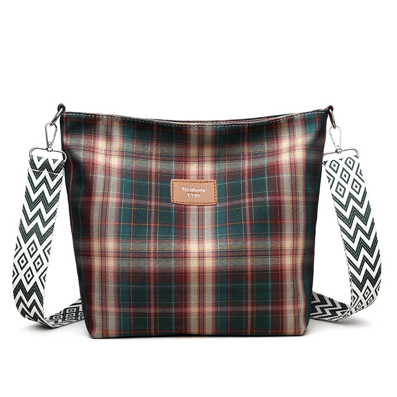 Retro Checkered Contrast Messenger Bag: Large Capacity Urban Shoulder Bag