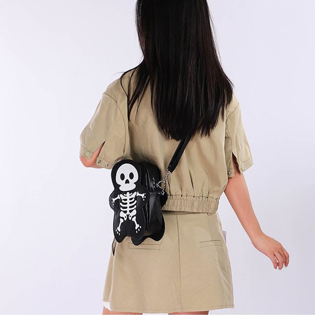The 3D Gothic Skull Statement Bag: Y2K Streetwear Crossbody Purse